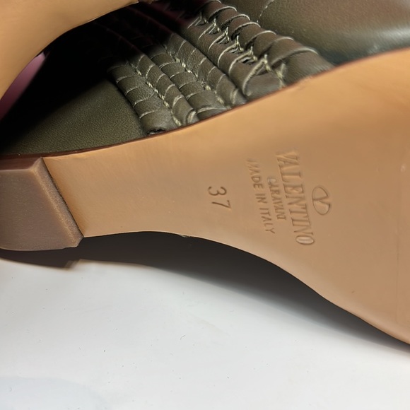 Valentino Garavani boots - Picture 7 of 8